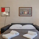 Cris House